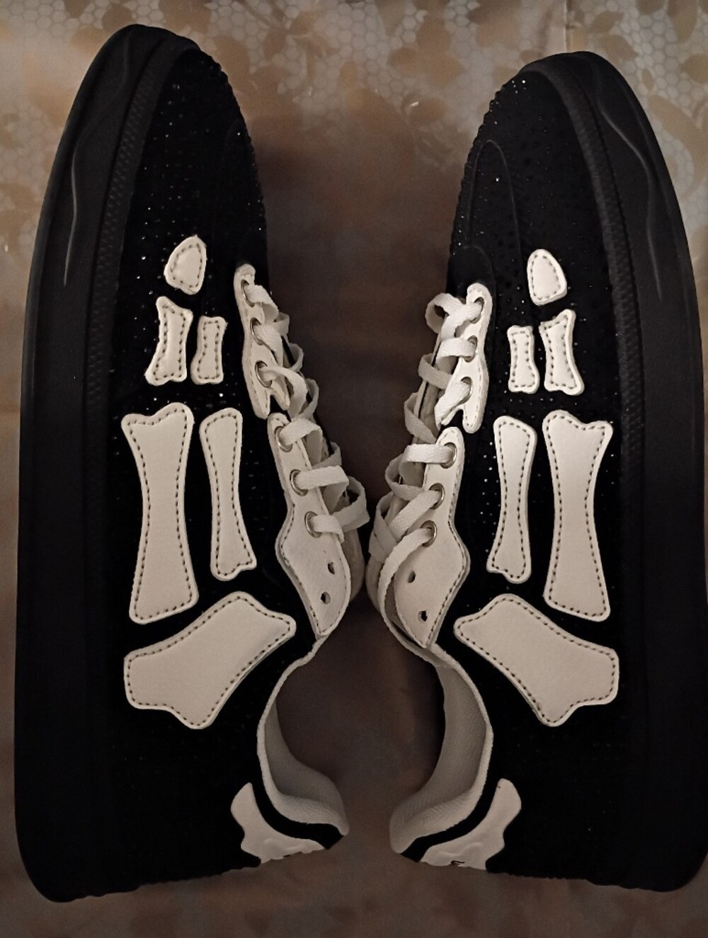 🎃WATSON Luxe Black/White Boneba Skeleton Rhinestone Sneakers - Men's Size 9☠️